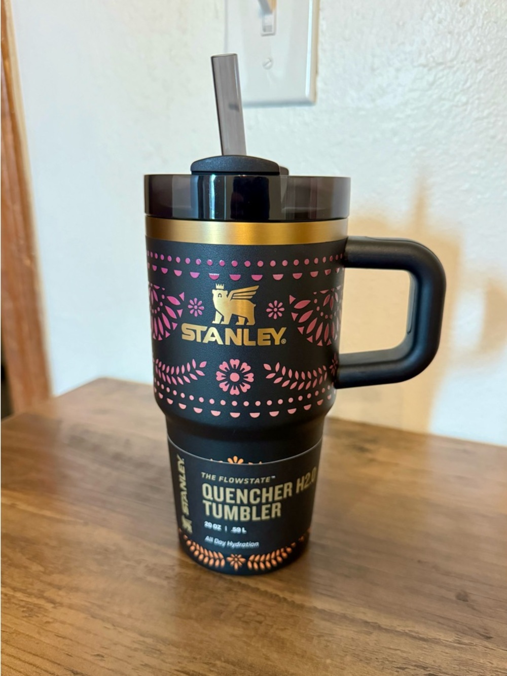 Stanley Día de Muertos Quencher H2.0 Tumbler 20oz